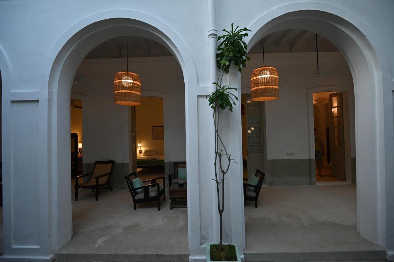 La Cedille - French Heritage House Pondicherry Bagian luar foto