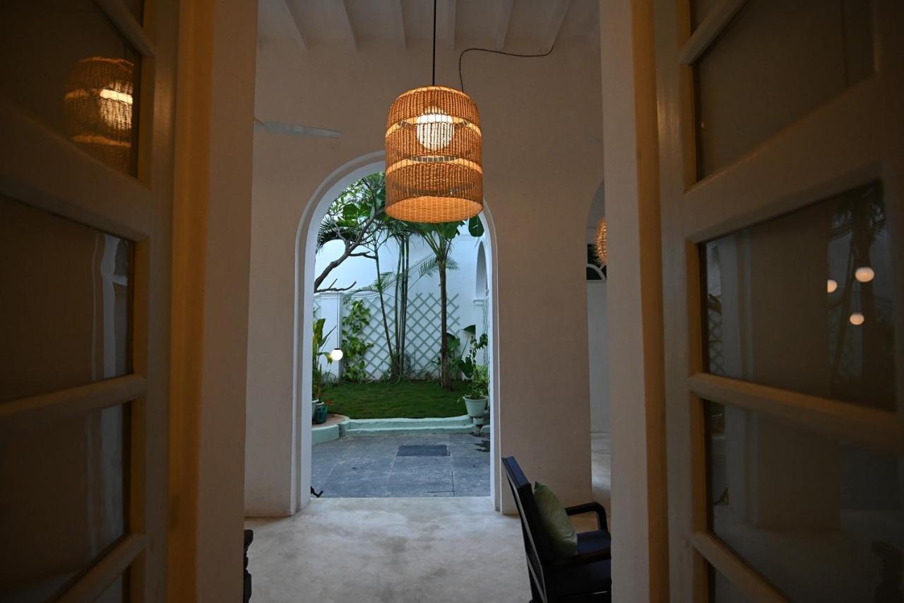La Cedille - French Heritage House Pondicherry Bagian luar foto