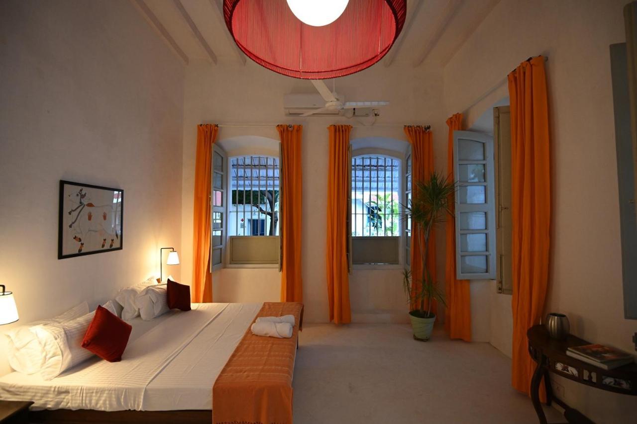 La Cedille - French Heritage House Pondicherry Bagian luar foto