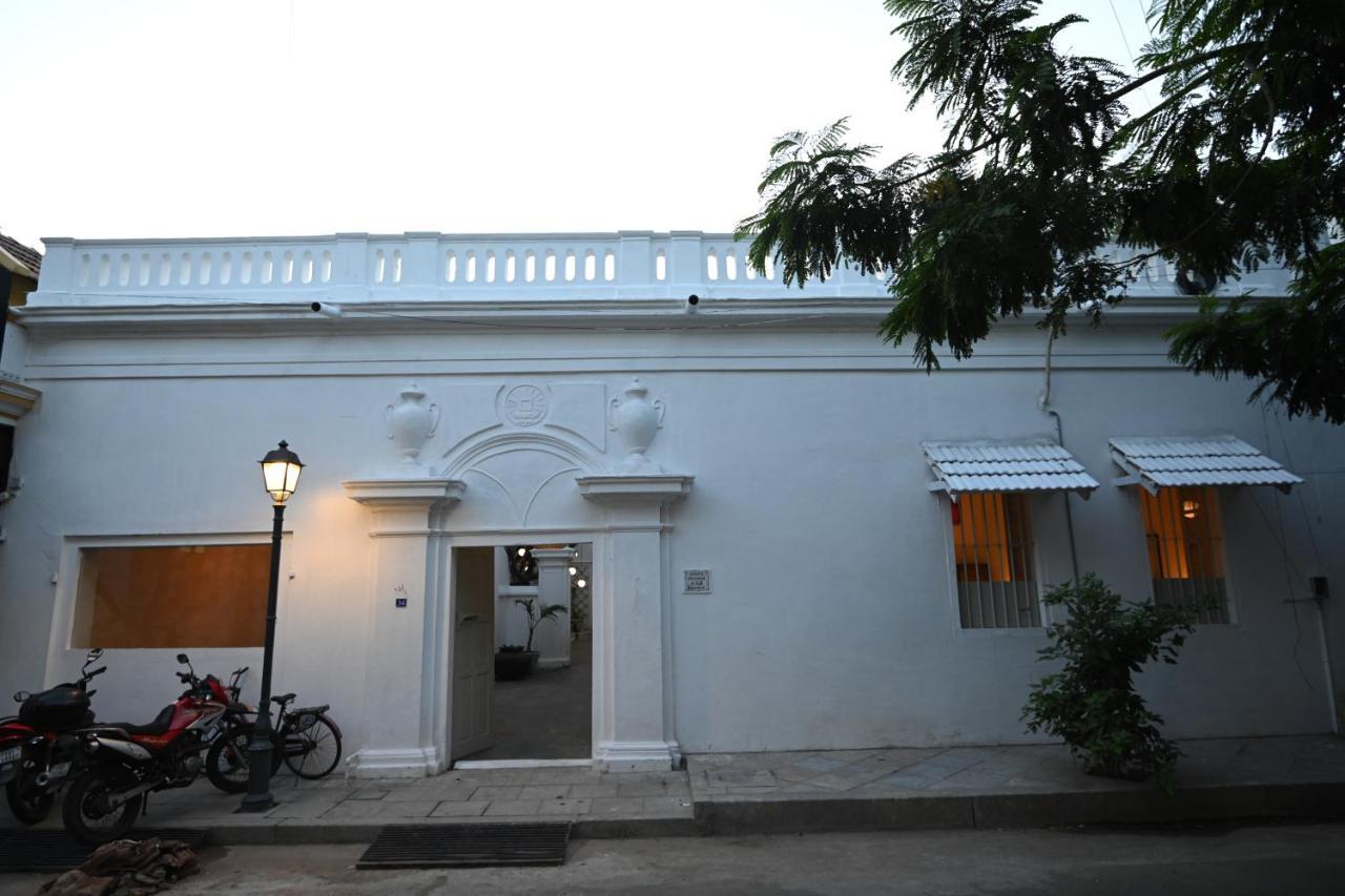 La Cedille - French Heritage House Pondicherry Bagian luar foto