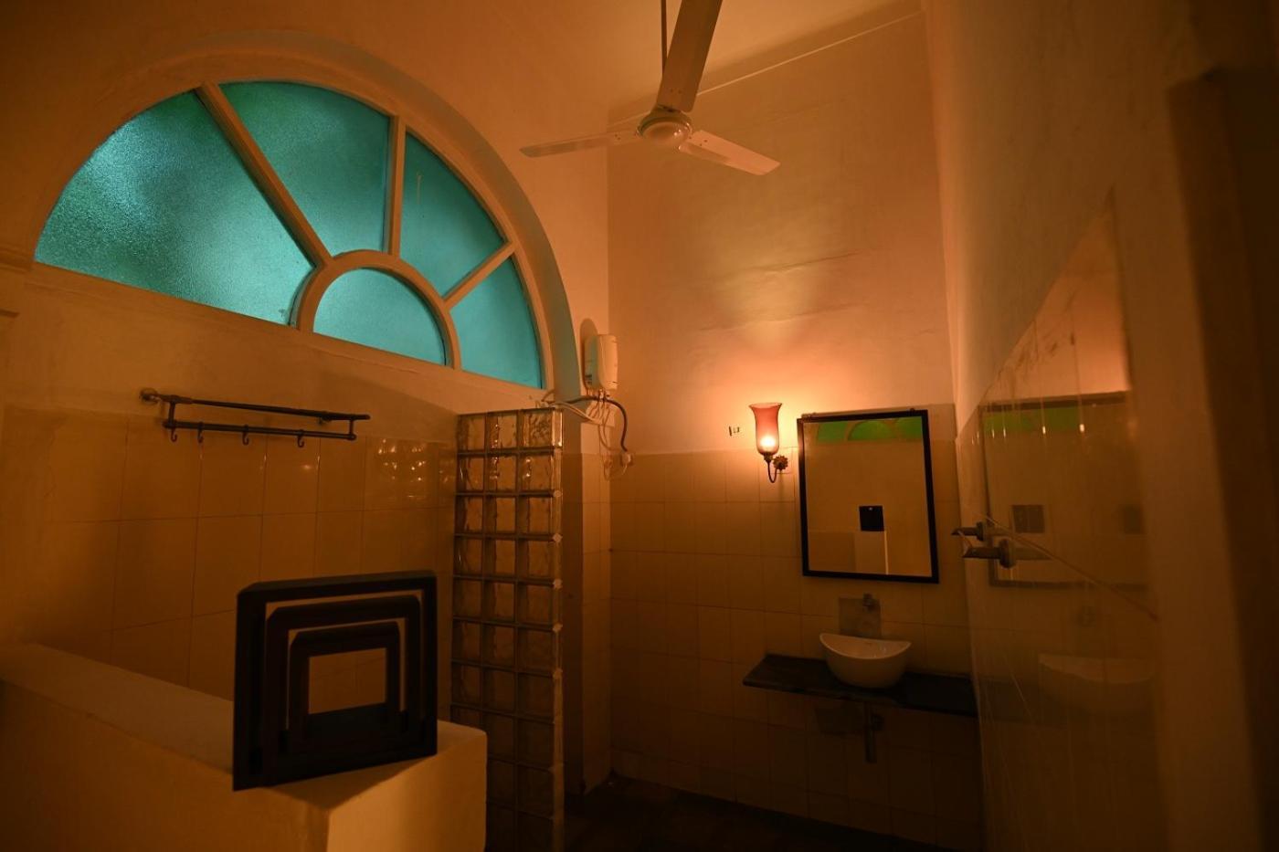 La Cedille - French Heritage House Pondicherry Ruang foto